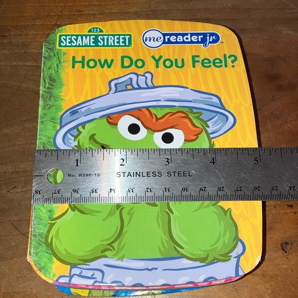 Sesame Street Me Reader Jr. Book Set - great books & can work with a sound pad - Picture 11 of 16